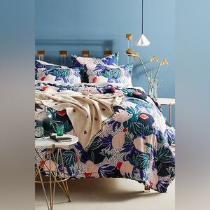 Cassie Brynes Anthropologie Queen Quilt, 2 Shams, 2 Euro Shams